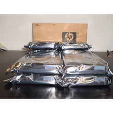 Carregar imagem no visualizador da galeria, 571230-B21,571516-001 HP 250GB SATA Hard Drive - 7.2 RPM 3.5-inch form factor-FoxTI

