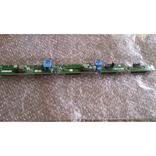 Cargar imagen en el visor de la galería, Dell PowerEdge R420 &amp; R620 8 Drive Backplane - KVGG1 46655500533-FoxTI
